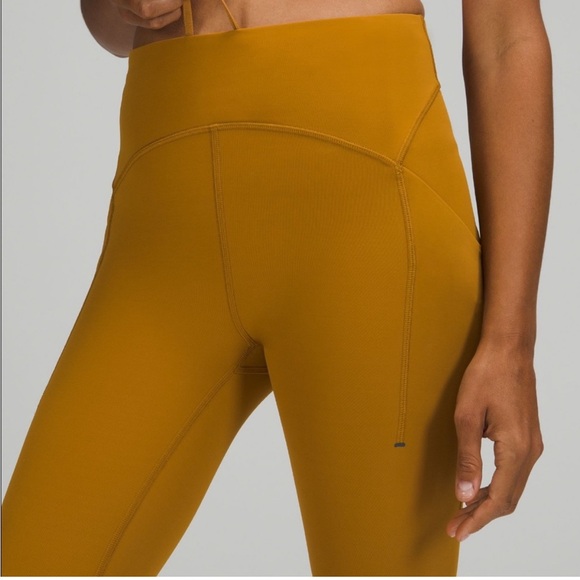 New! Lululemon Power Thru HR Tight - Picture 5 of 12